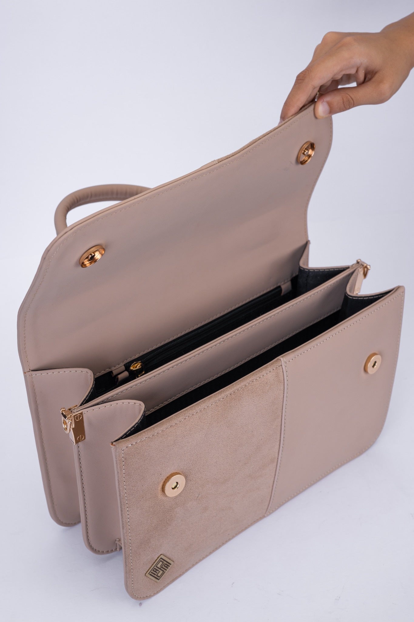 Elegant Dual-Tone Faux Leather Handbag