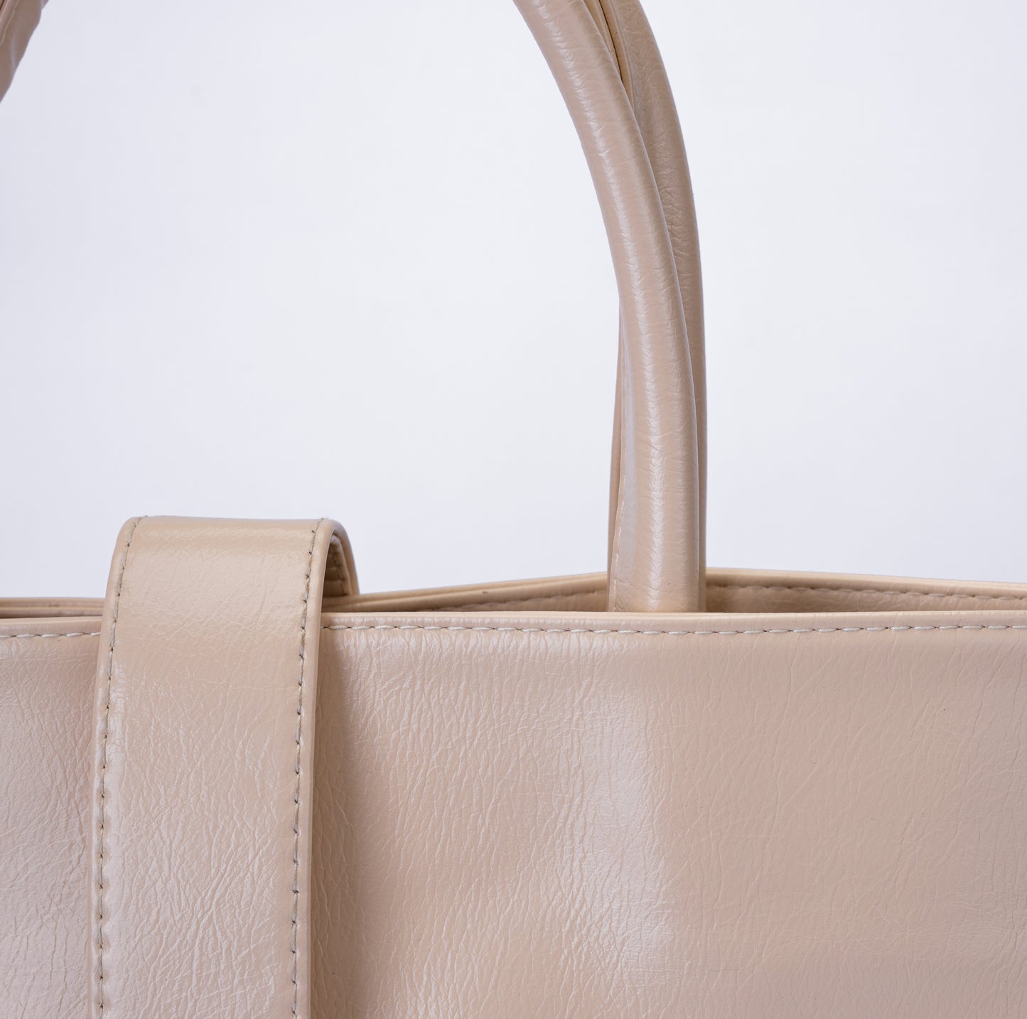 Minimal Glossy Handbag with Gold Accent