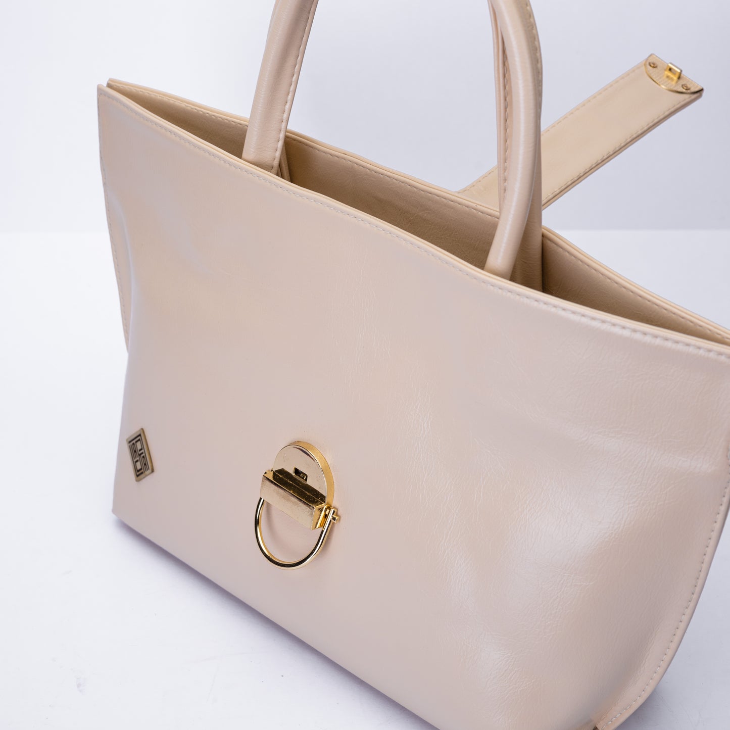 Minimal Glossy Handbag with Gold Accent