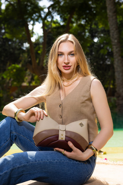 Bow-Inspired Shoulder Bag with Gold Chain