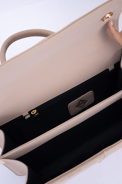 Elegant Dual-Tone Faux Leather Handbag