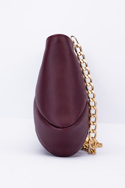 Bow-Inspired Shoulder Bag with Gold Chain