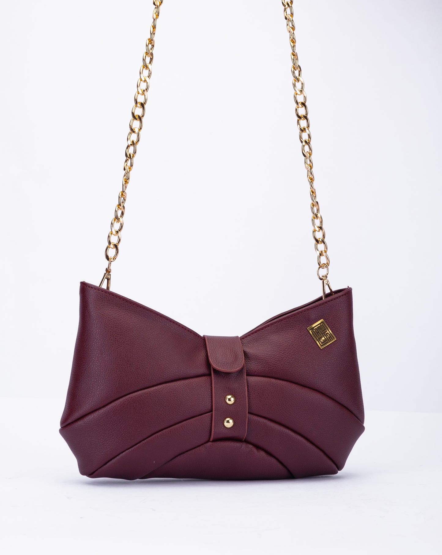 Bow-Inspired Shoulder Bag with Gold Chain