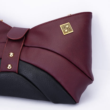 Bow-Inspired Shoulder Bag with Gold Chain